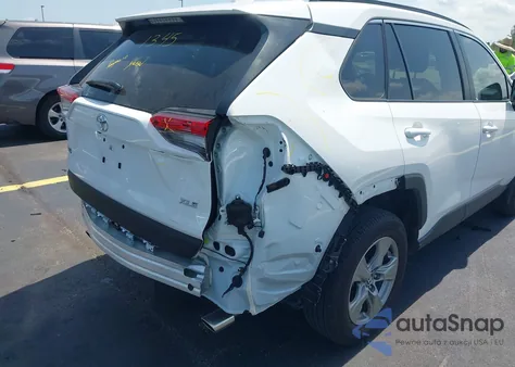 2024 Toyota Rav4 Xle из США, поврежденный, VIN 2T3W1RFV0RC300646